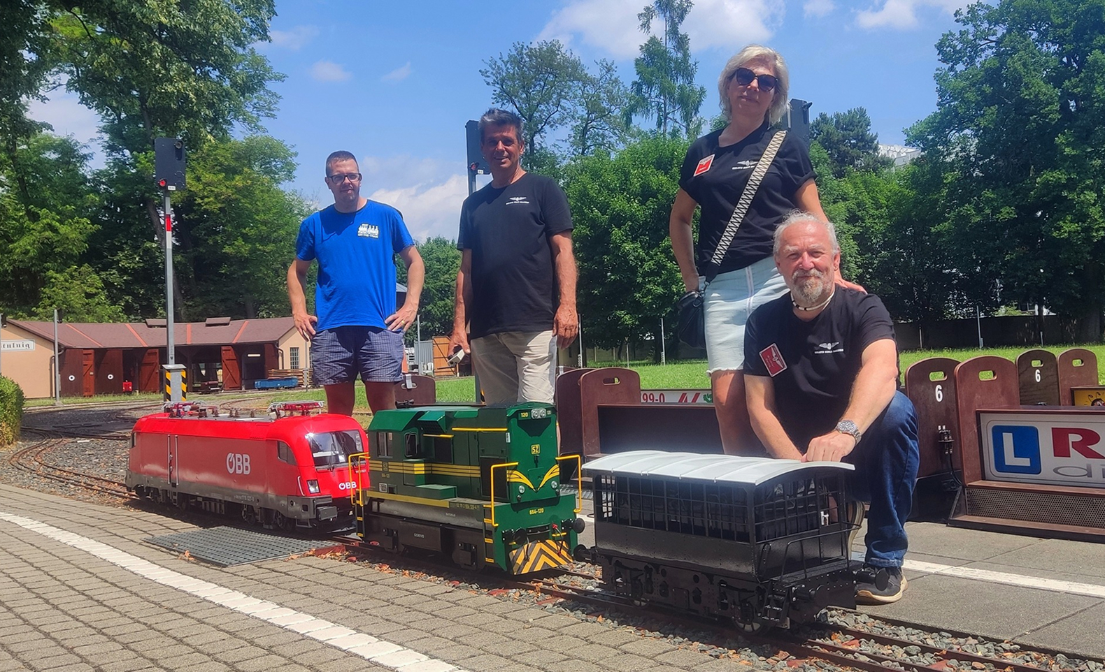 Creative workshop in Graz featuring miniature trains